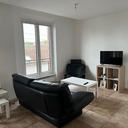 Le Relais De Saint Loup 1 A 66 Personnes Apartment มงโทร-โฟต์-ยอนน์ ภายนอก รูปภาพ