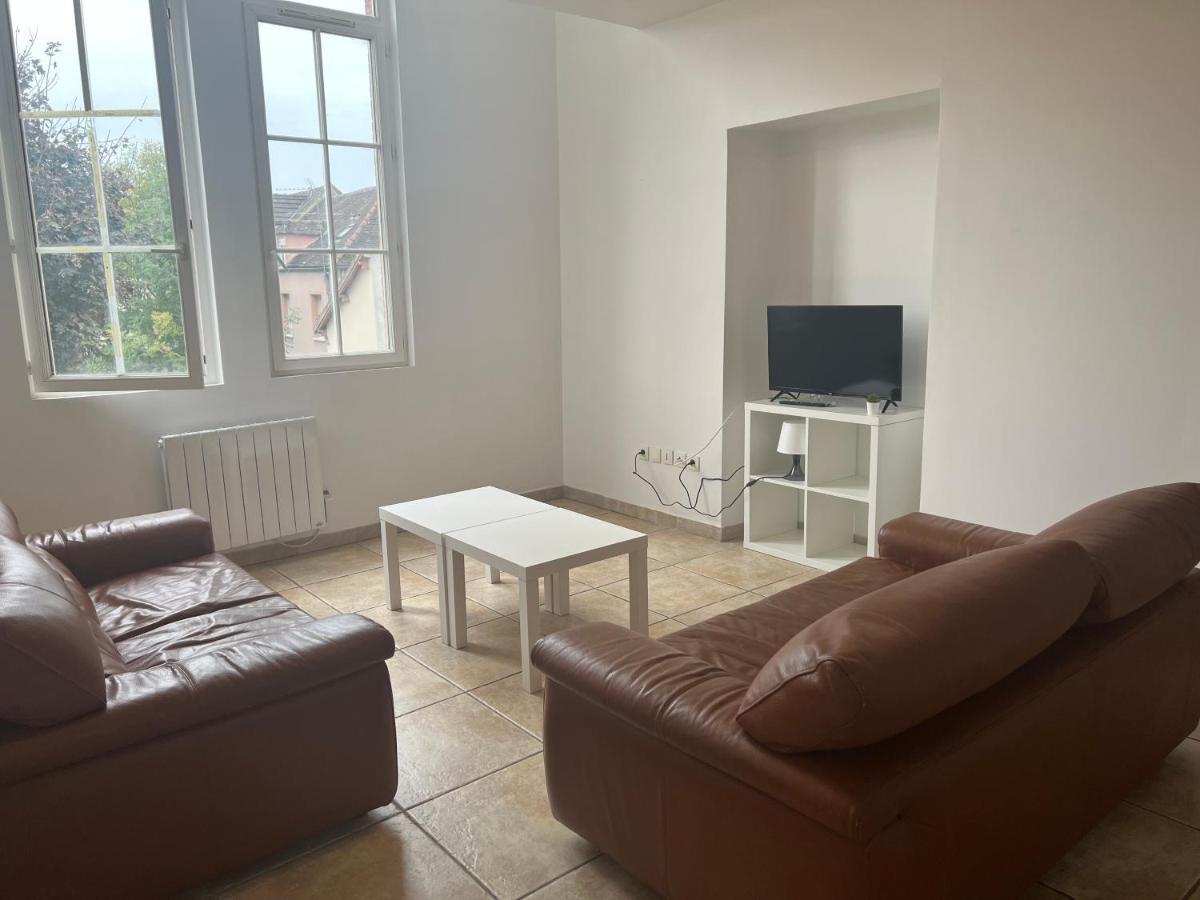 Le Relais De Saint Loup 1 A 66 Personnes Apartment มงโทร-โฟต์-ยอนน์ ภายนอก รูปภาพ