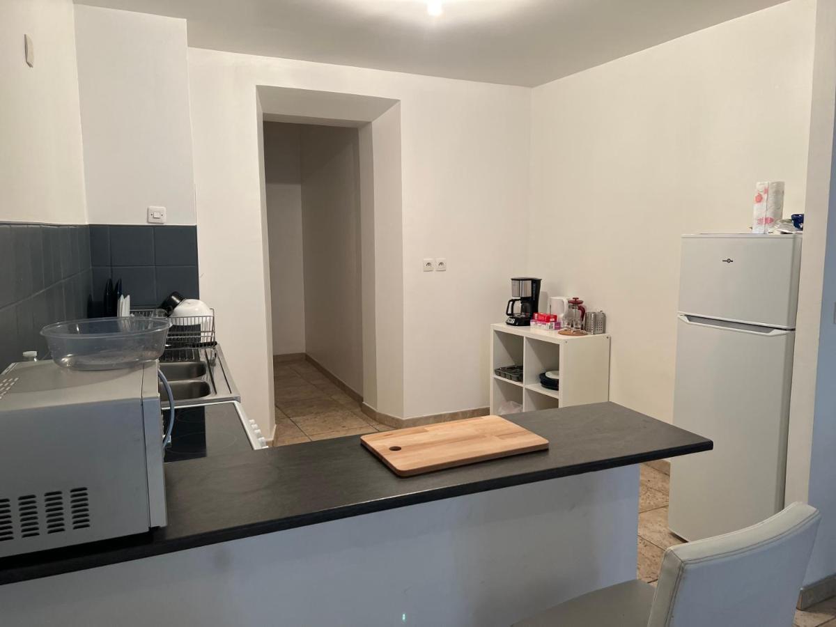 Le Relais De Saint Loup 1 A 66 Personnes Apartment มงโทร-โฟต์-ยอนน์ ภายนอก รูปภาพ